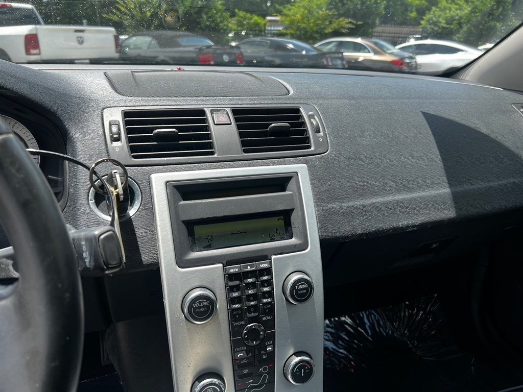 2012 Volvo C70 - $11,995