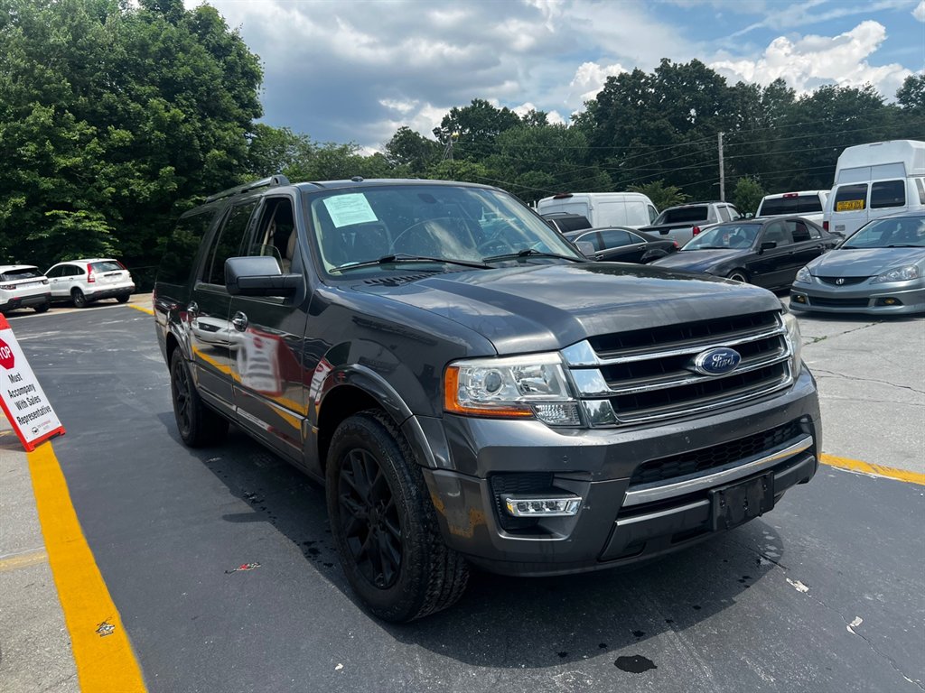 2015 Ford Expedition - $11,995