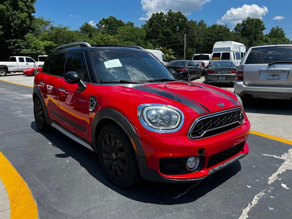 2017 Mini Clubman Base S ALL4 photo 26