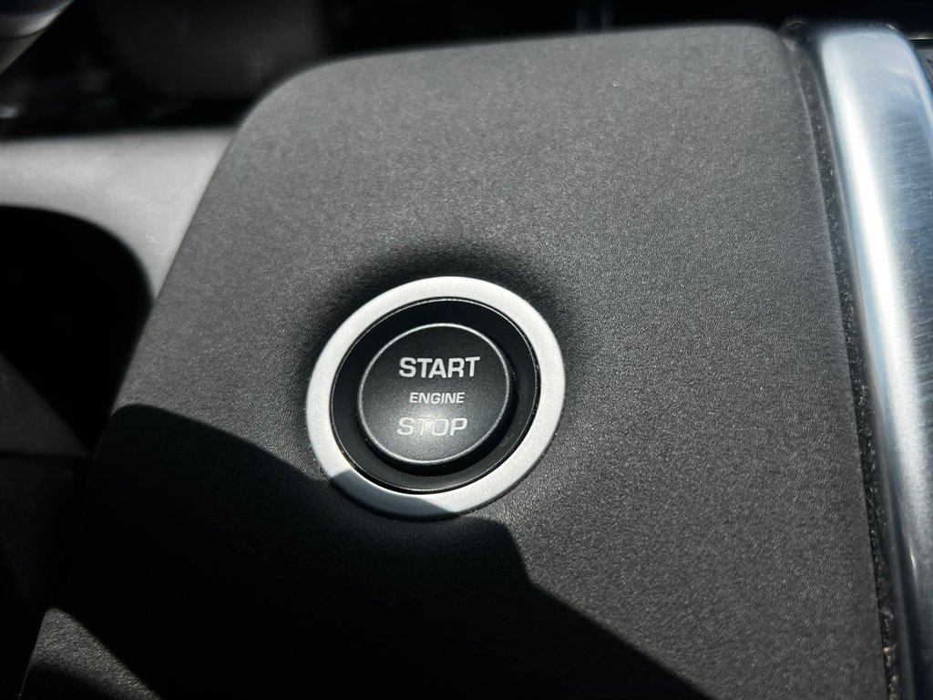 2020 Land Rover Discovery - $19,995