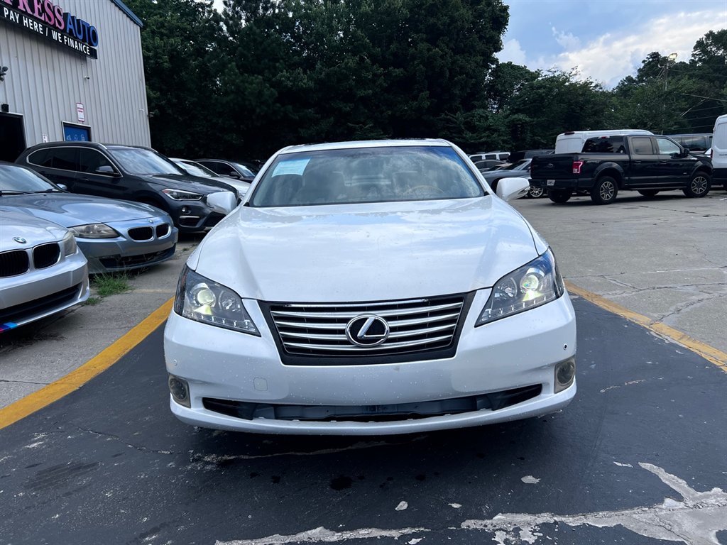 2010 Lexus ES - $6,795
