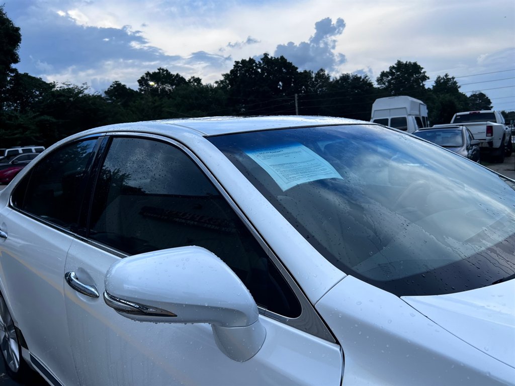 2010 Lexus ES - $6,795