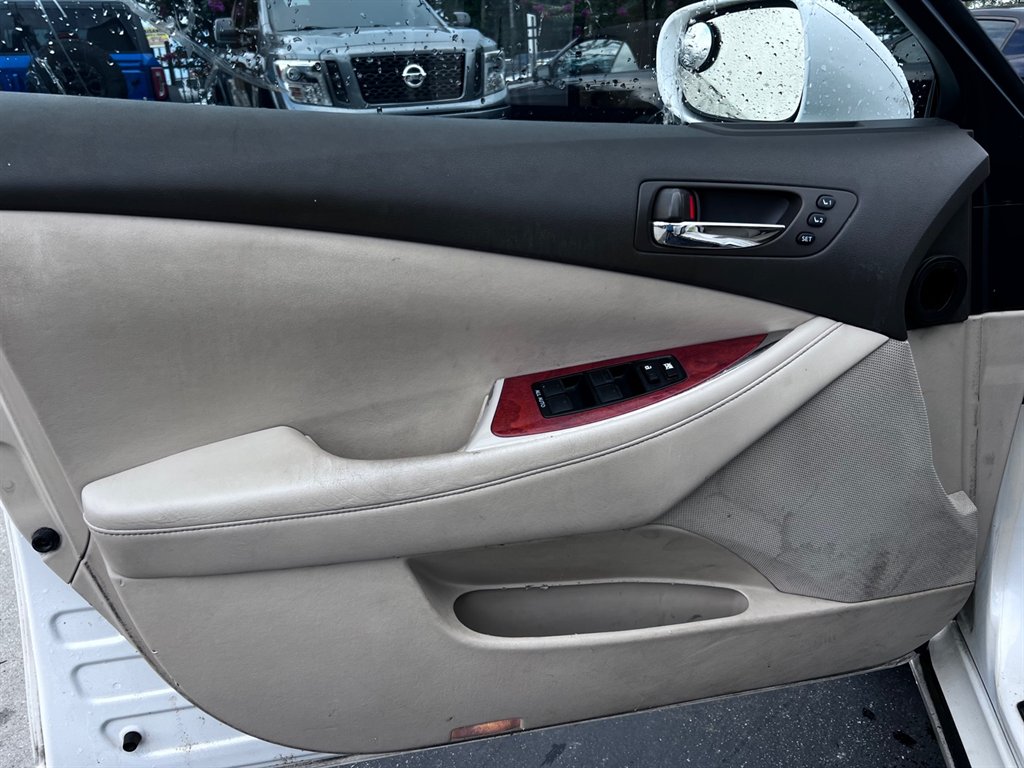 2010 Lexus ES - $6,795