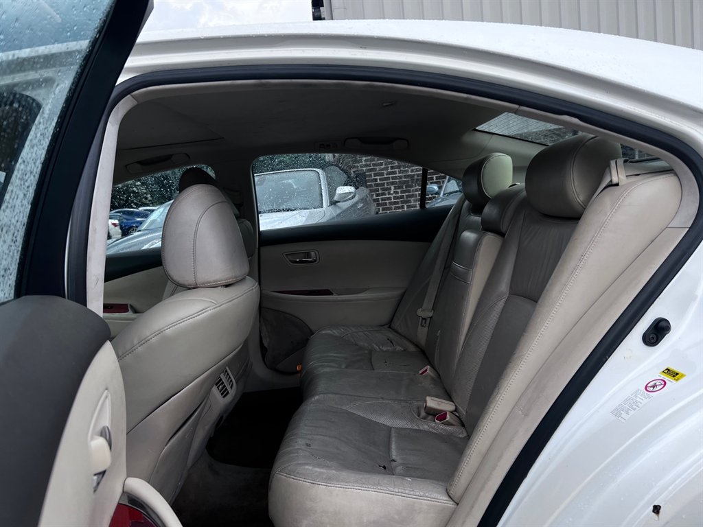 2010 Lexus ES - $6,795
