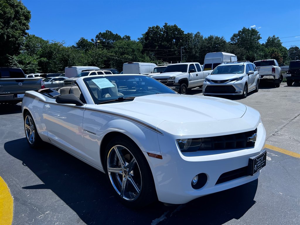 2011 Chevrolet Camaro - $11,995