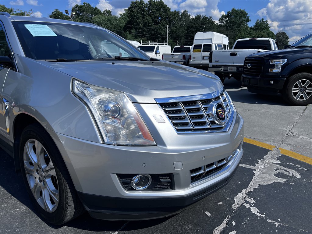 2014 Cadillac SRX - $9,995