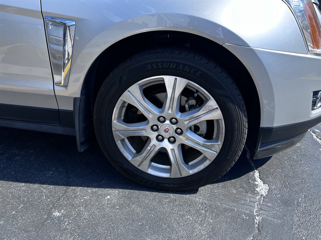 2014 Cadillac SRX - $9,995