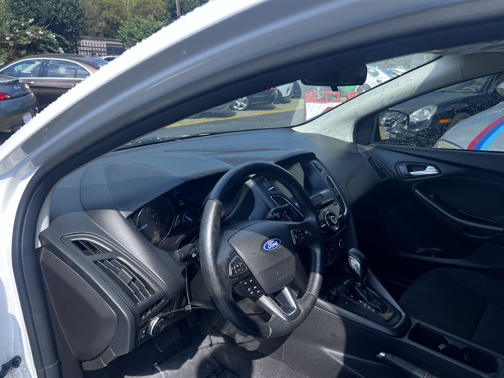 2018 Ford Focus - $9,995