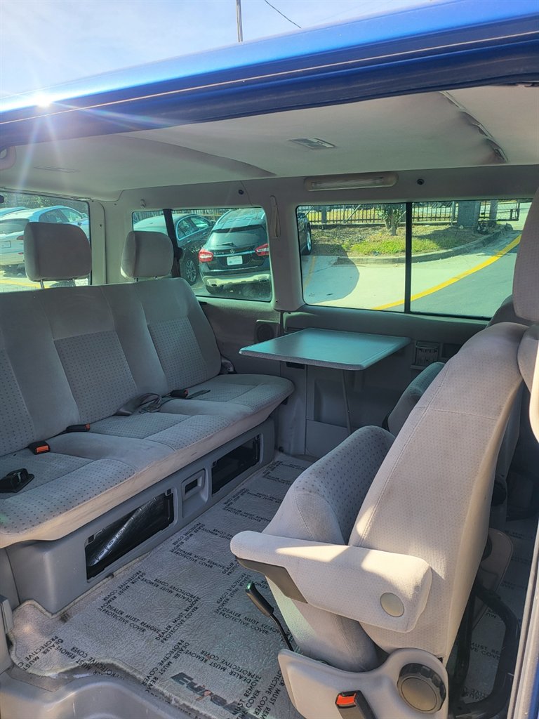 2003 Volkswagen Eurovan - $11,995