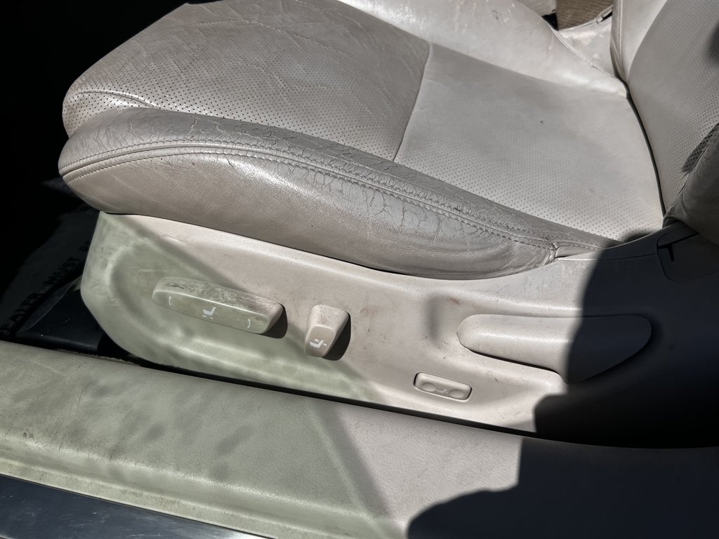 2010 Lexus IS - $9,995