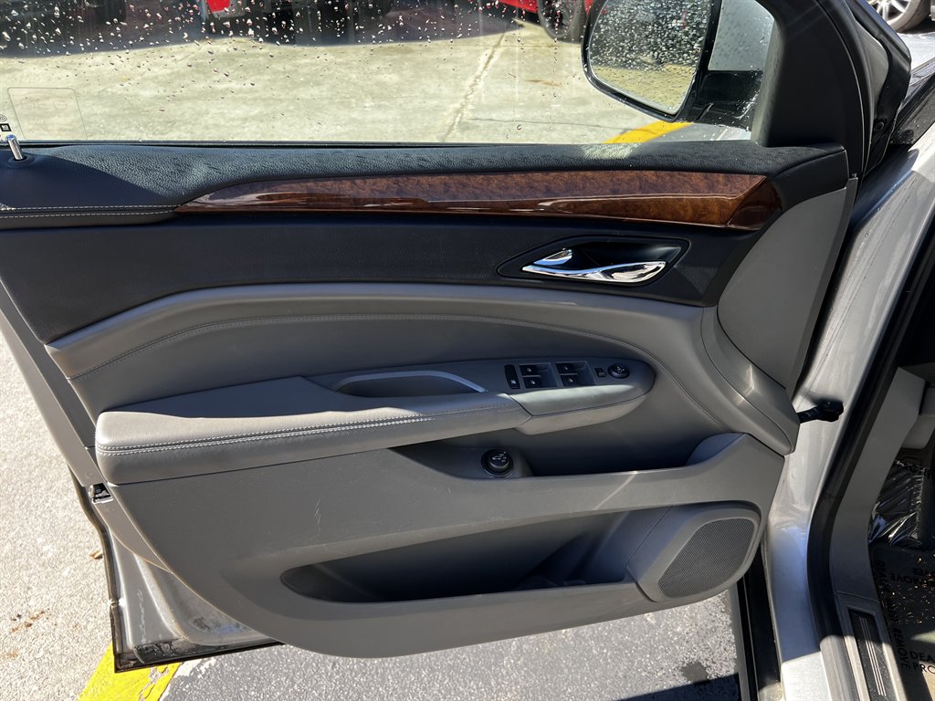 2010 Cadillac SRX - $6,995