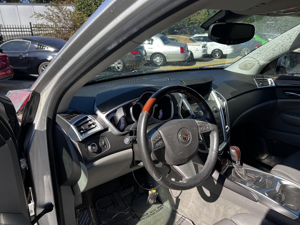 2010 Cadillac SRX - $6,995
