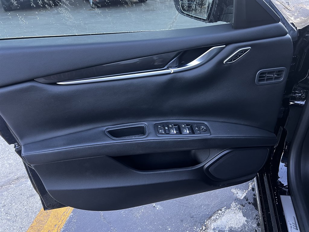 2017 Maserati Ghibli - $15,995