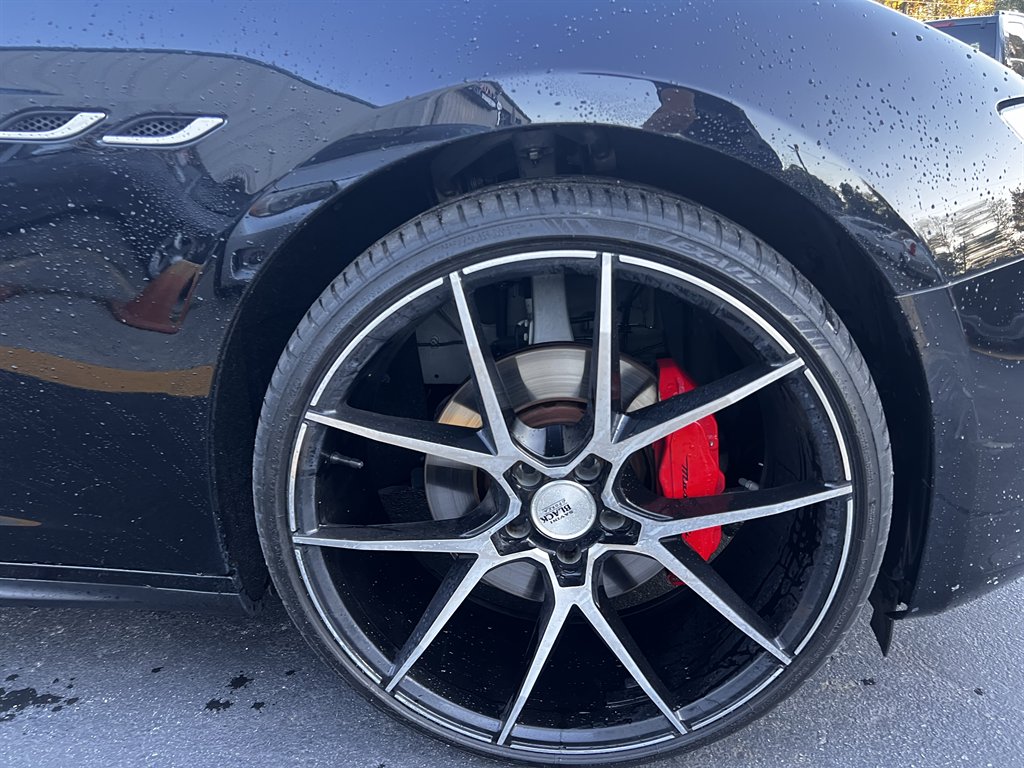 2017 Maserati Ghibli - $15,995