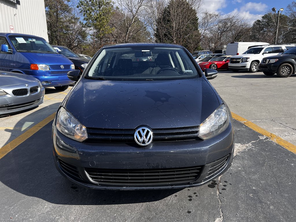 2014 Volkswagen Golf - $7,995