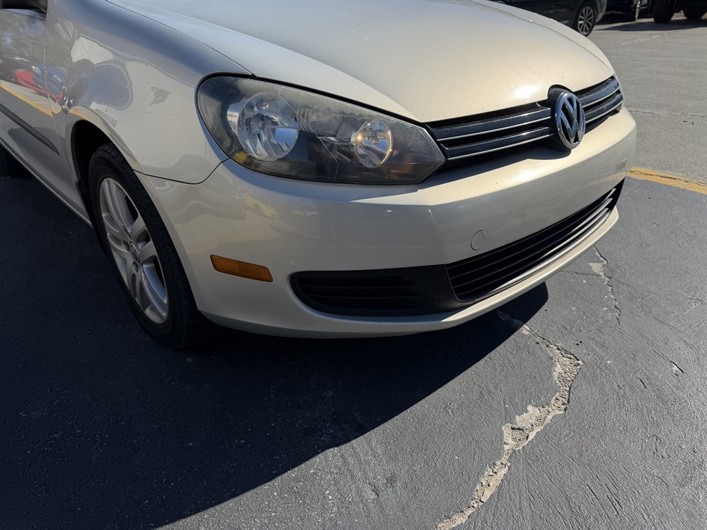 2011 Volkswagen Jetta - $5,995