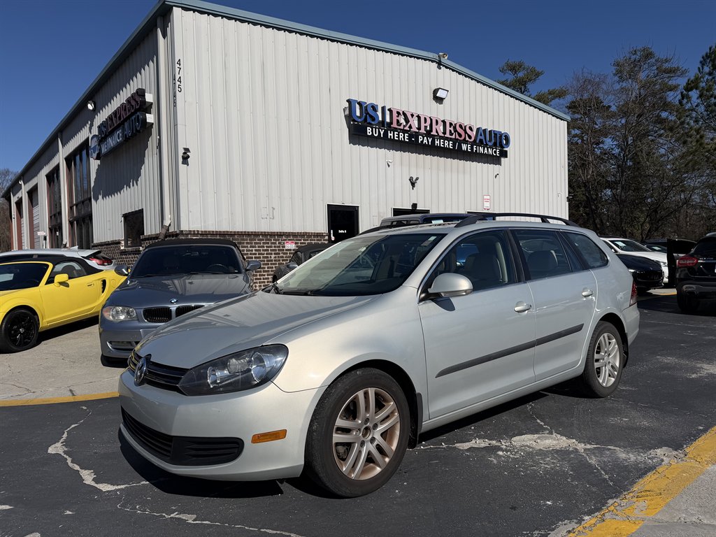 2011 Volkswagen Jetta - $5,995