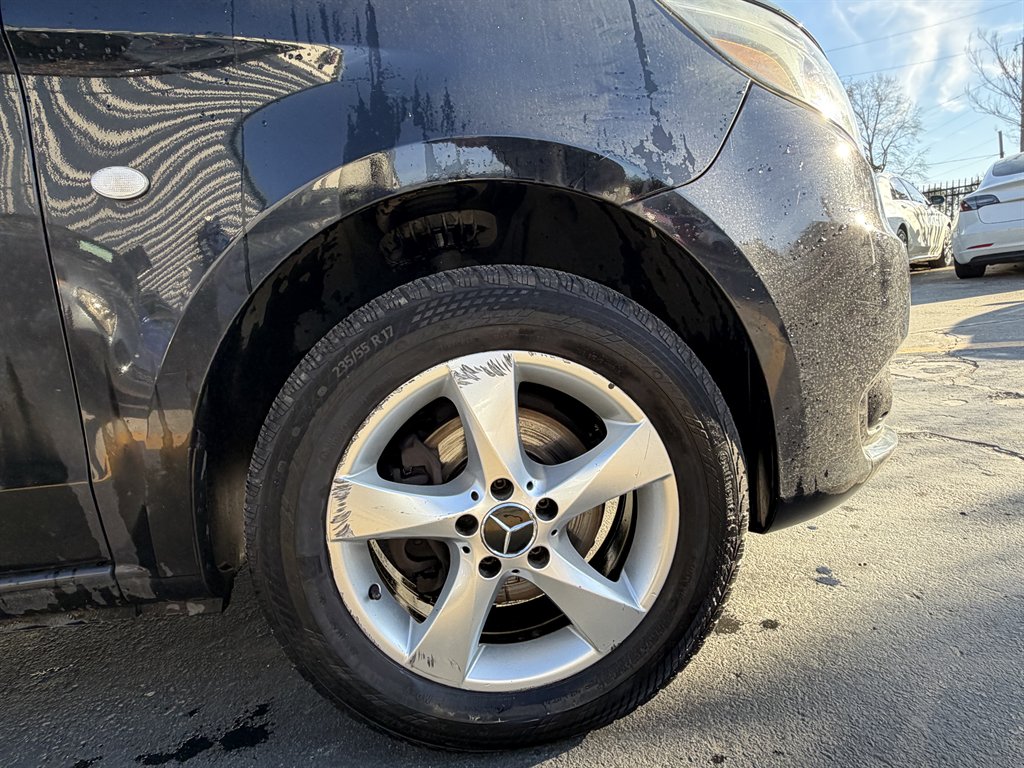 2018 Mercedes-Benz Metris - $13,995