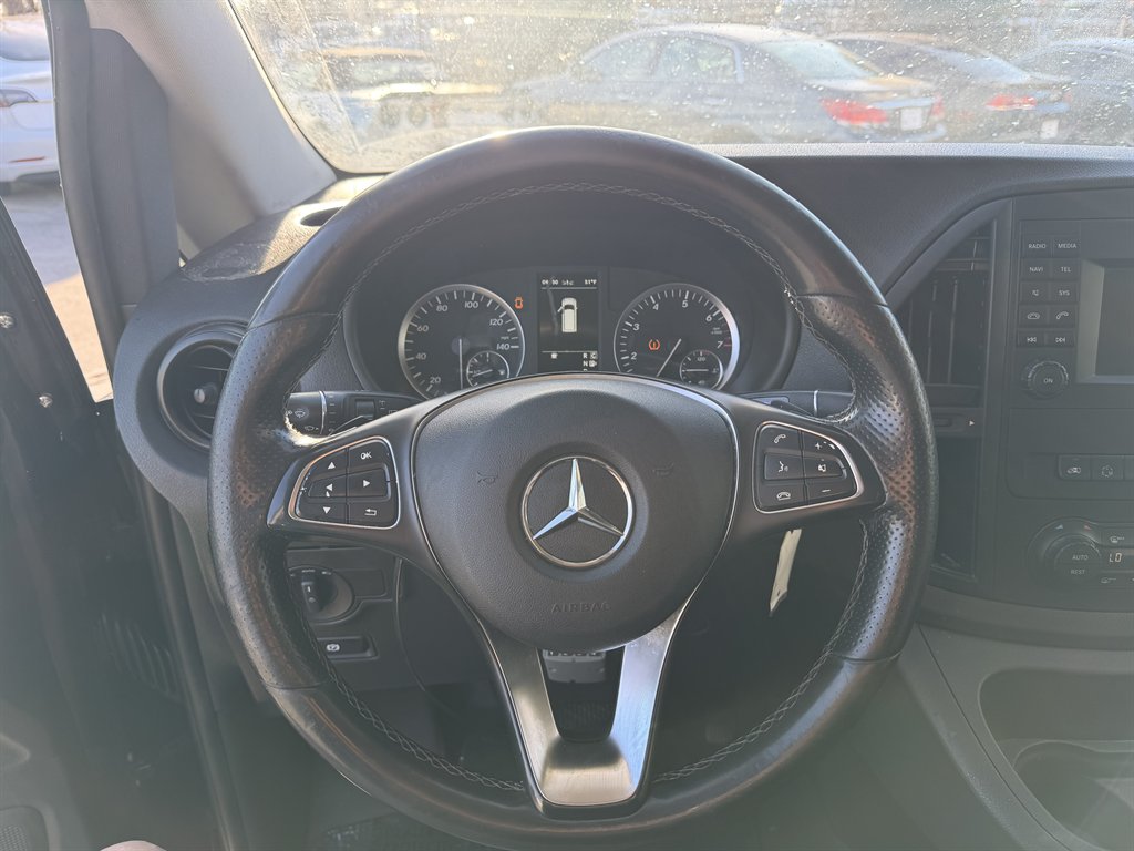 2018 Mercedes-Benz Metris - $13,995