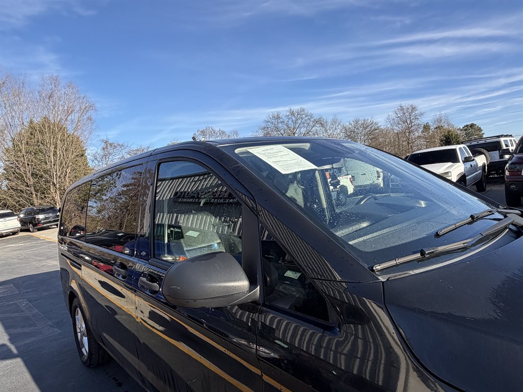 2018 Mercedes-Benz Metris - $13,995