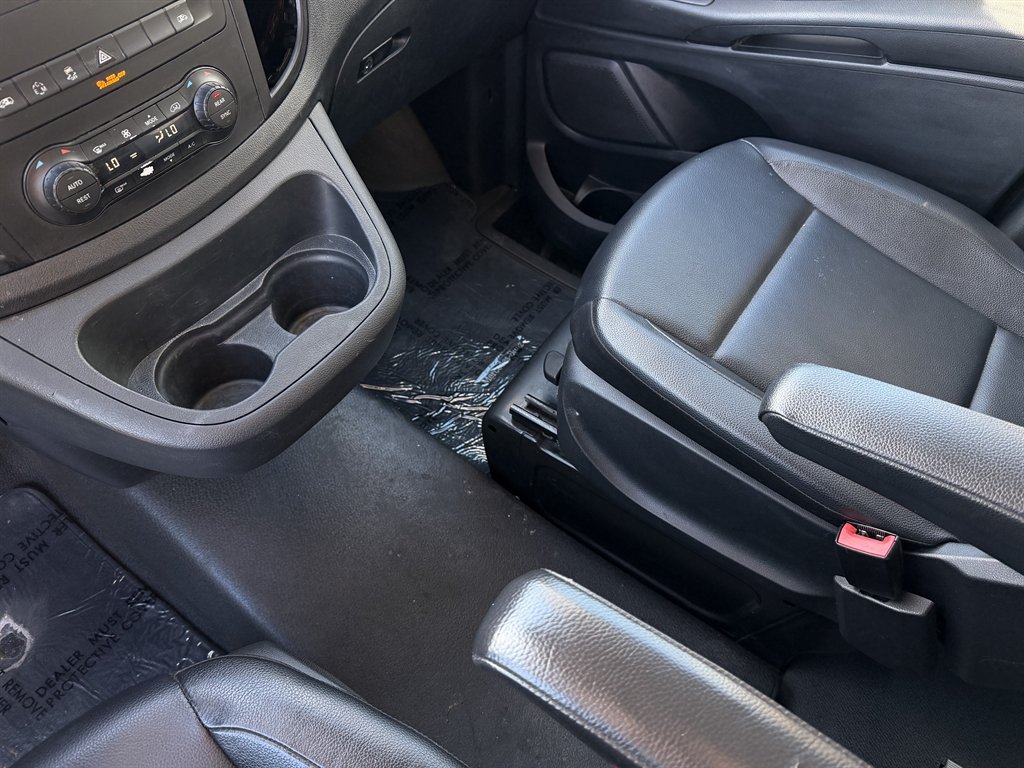 2018 Mercedes-Benz Metris - $13,995