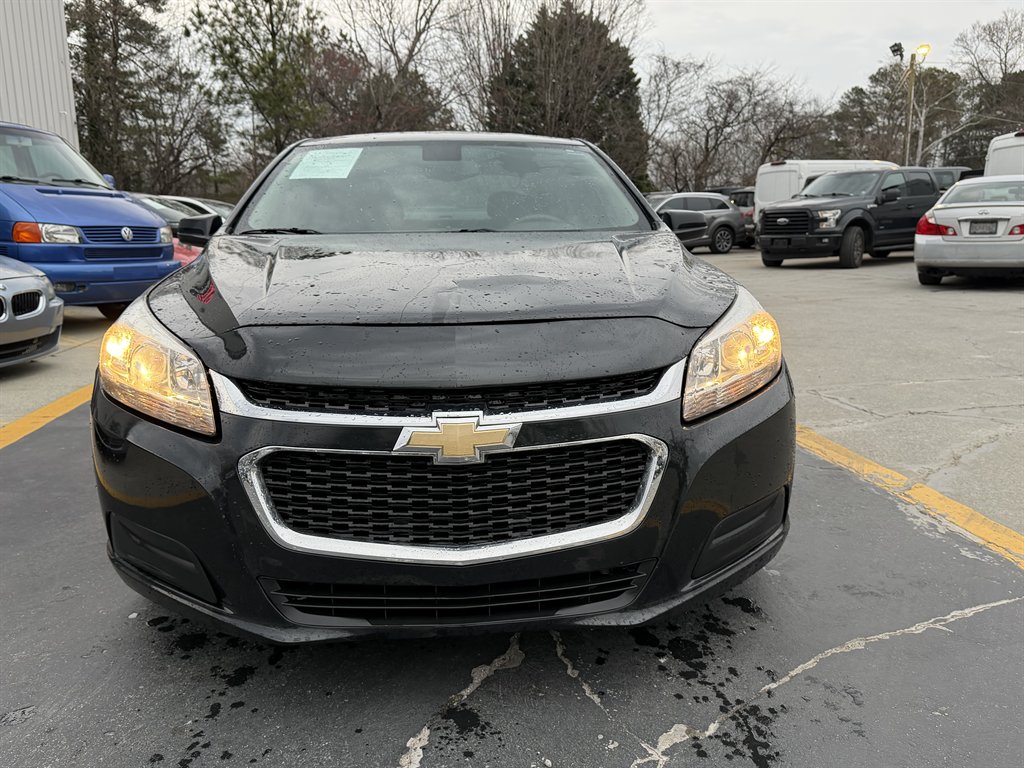2015 Chevrolet Malibu - $6,995