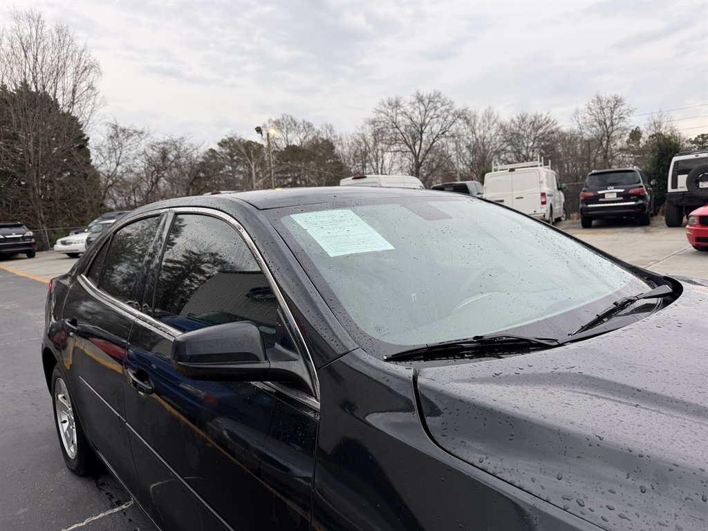 2015 Chevrolet Malibu - $6,995