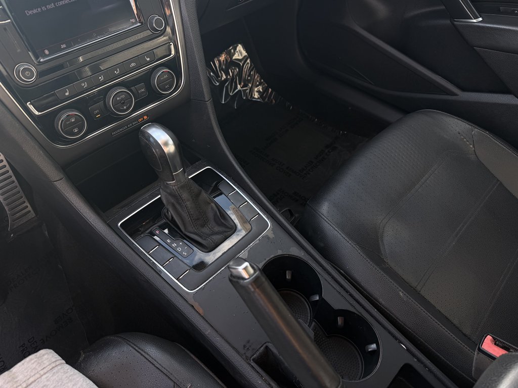 2017 Volkswagen Passat - $7,995