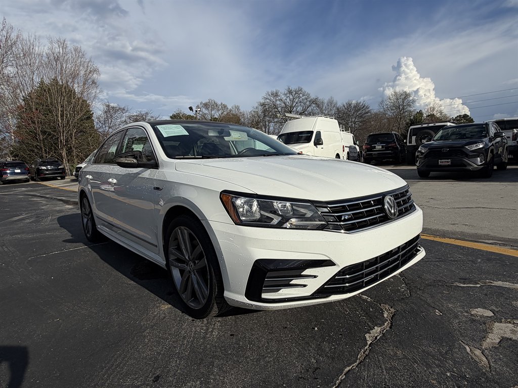 2017 Volkswagen Passat - $7,995