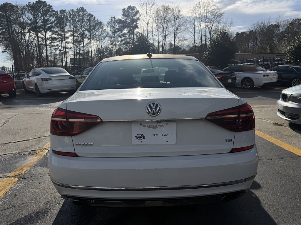 2017 Volkswagen Passat - $7,995