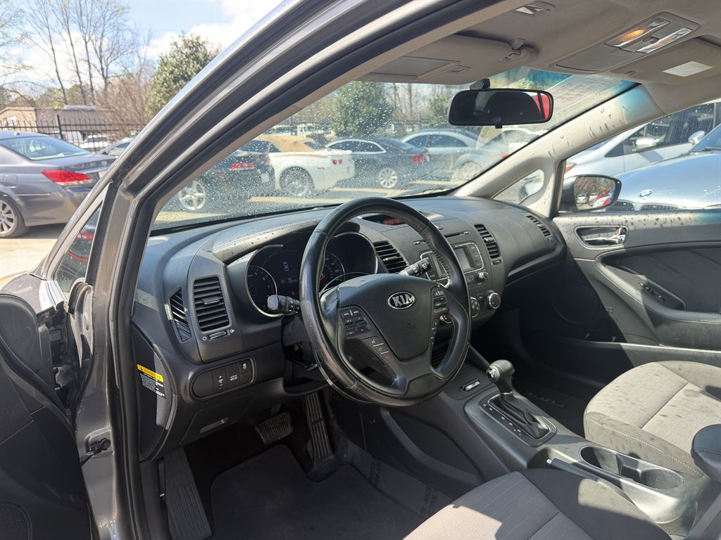 2016 Kia Forte - $7,995