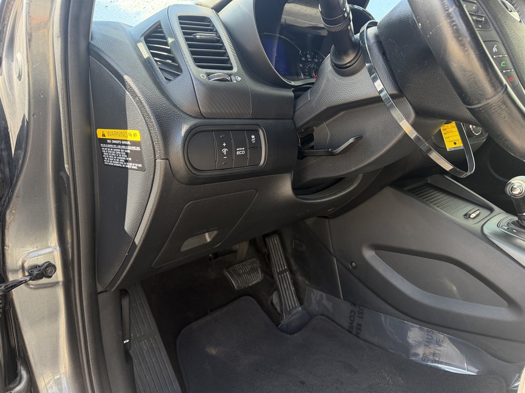 2016 Kia Forte - $7,995