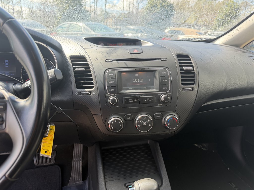 2016 Kia Forte - $7,995