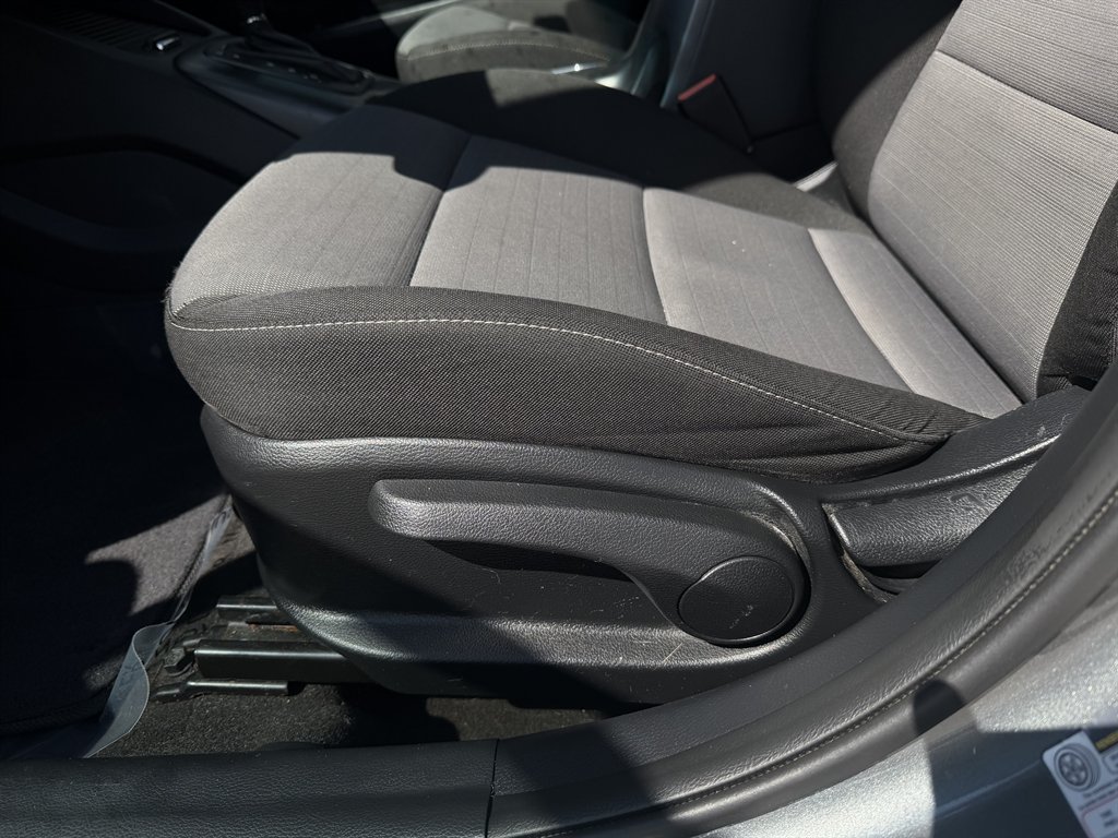 2016 Kia Forte - $7,995