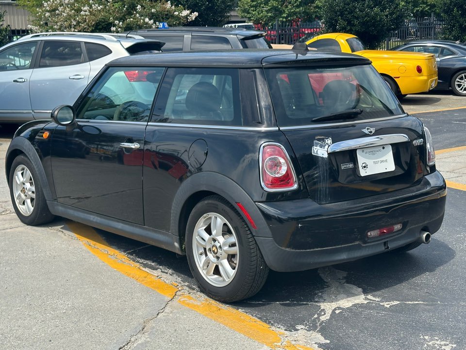 2013 MINI Hardtop - $5,995