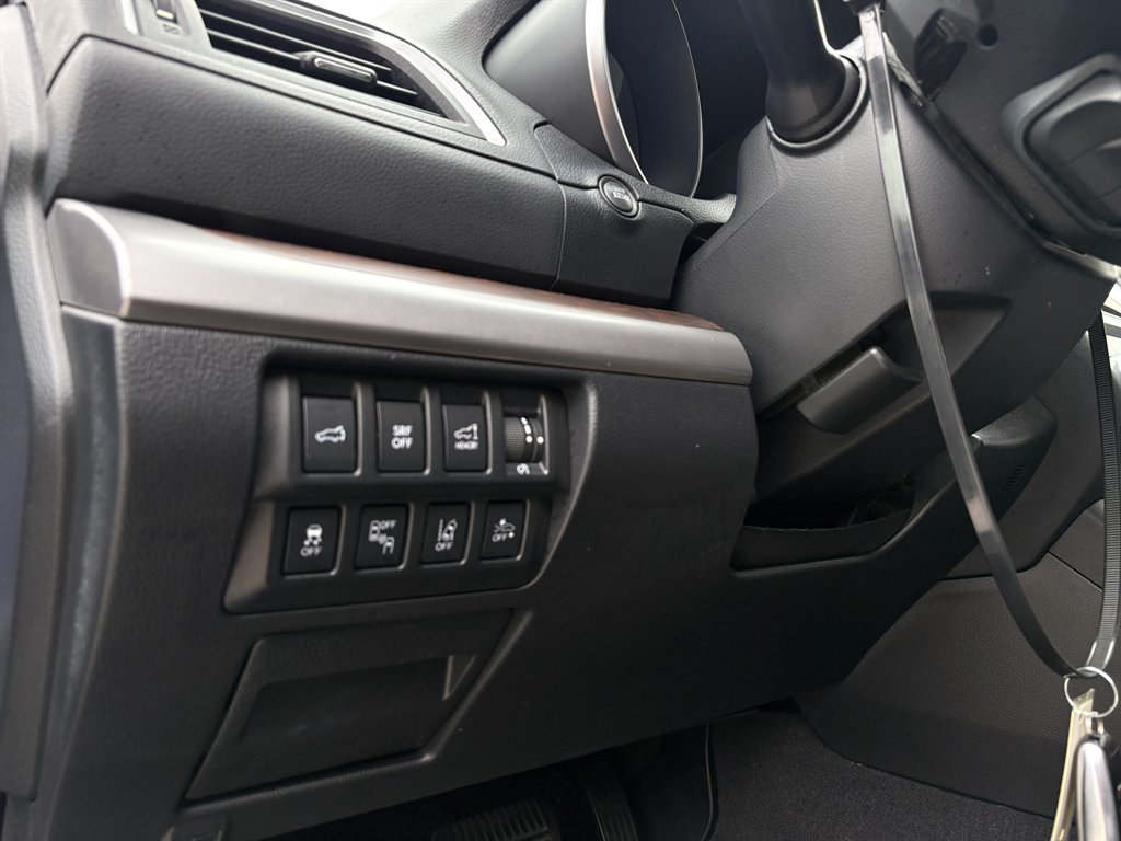 2015 Subaru Outback - $9,995