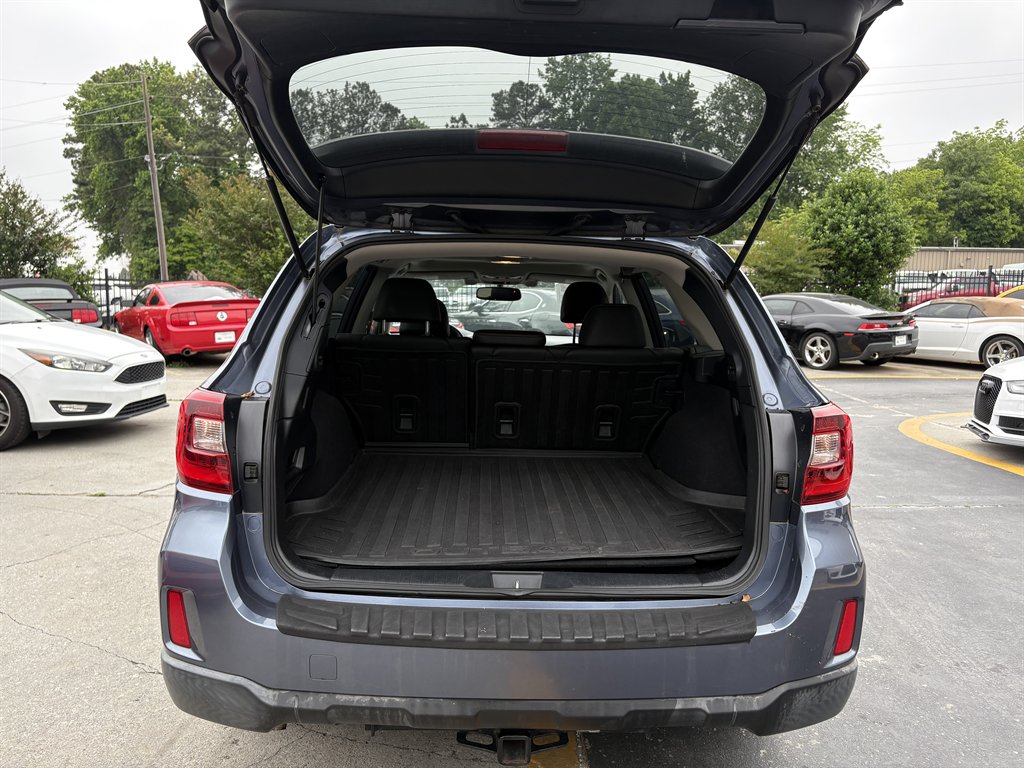2015 Subaru Outback - $9,995