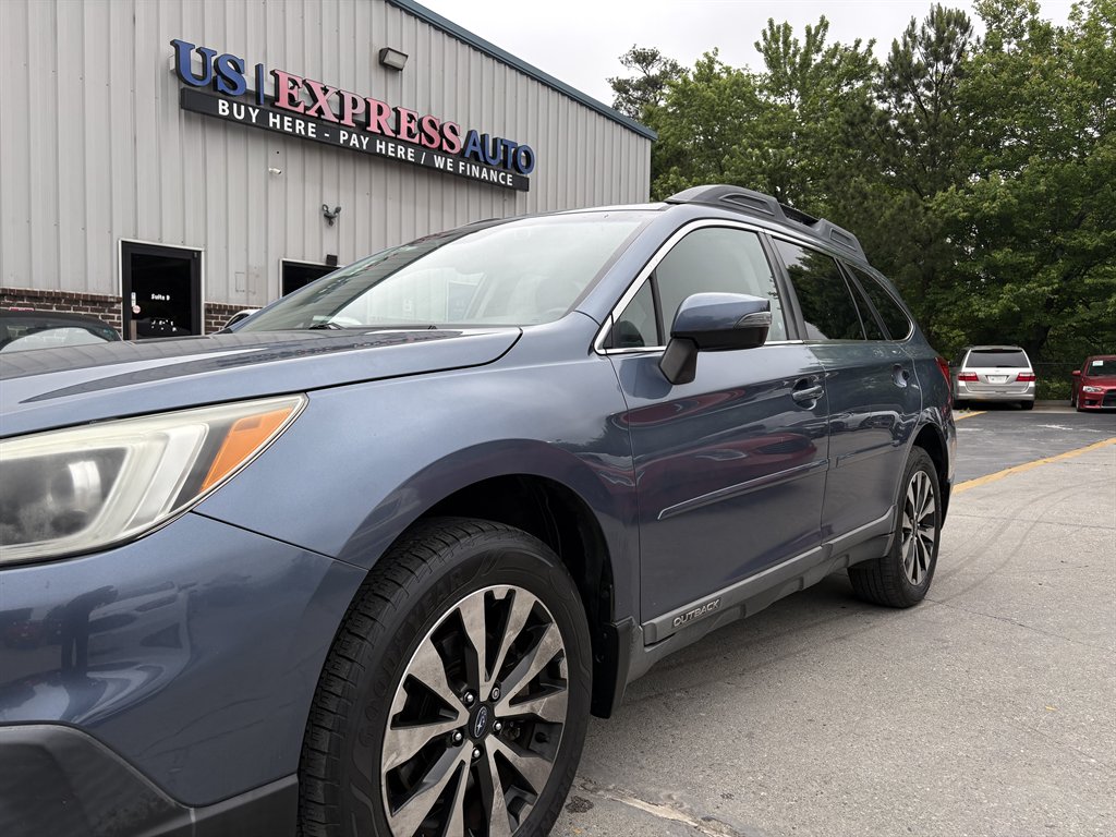 2015 Subaru Outback - $9,995