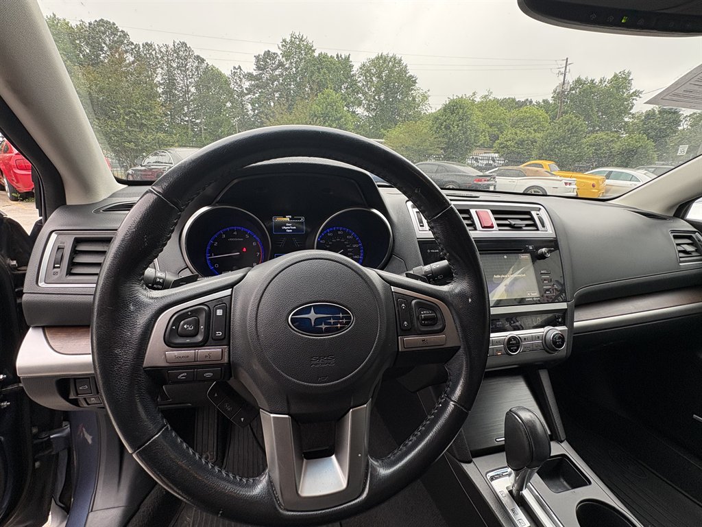 2015 Subaru Outback - $9,995