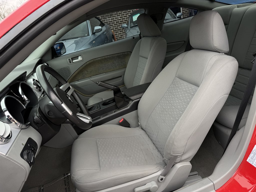 2007 Ford Mustang - $15,995