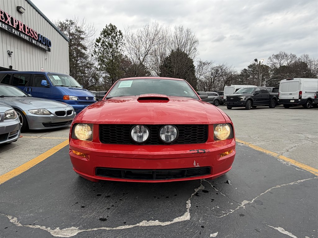 2007 Ford Mustang - $15,995