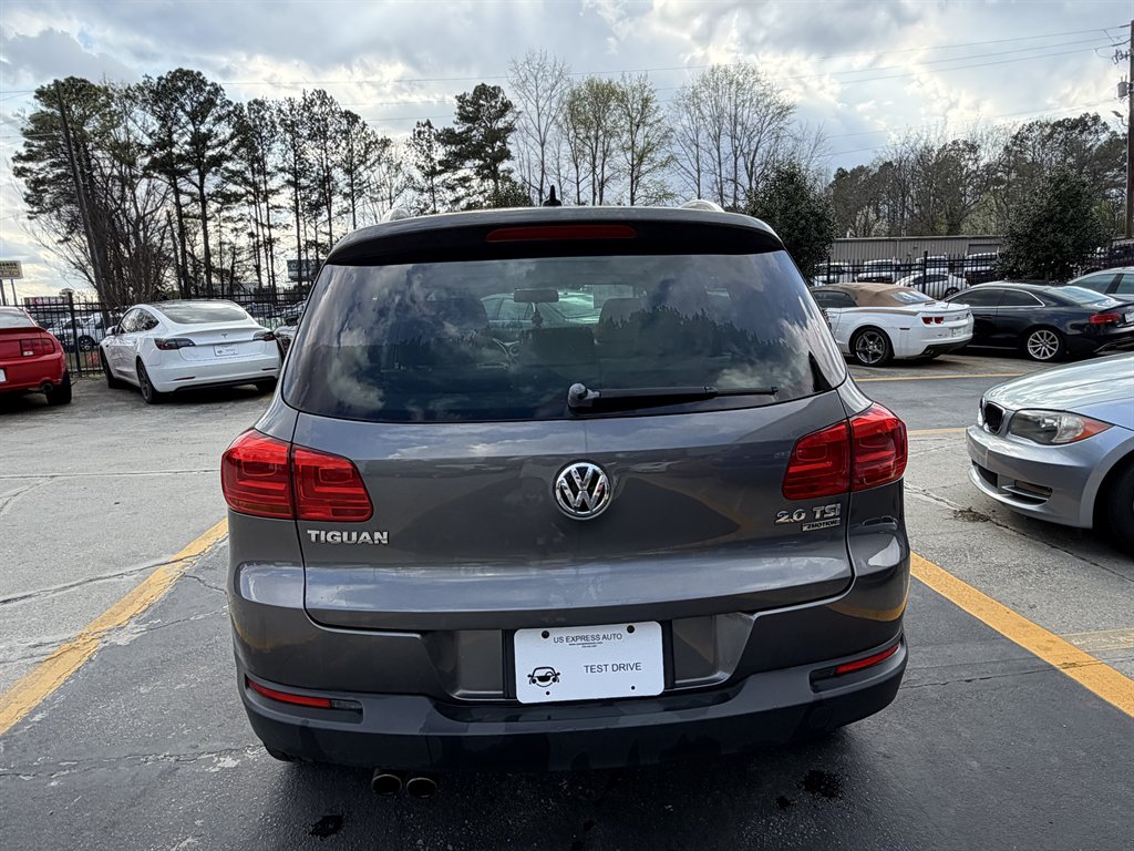 2013 Volkswagen Tiguan - $7,995