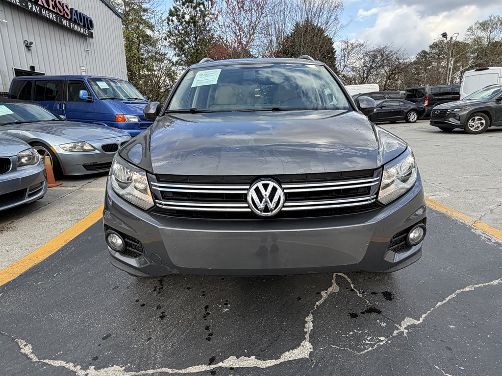2013 Volkswagen Tiguan - $7,995