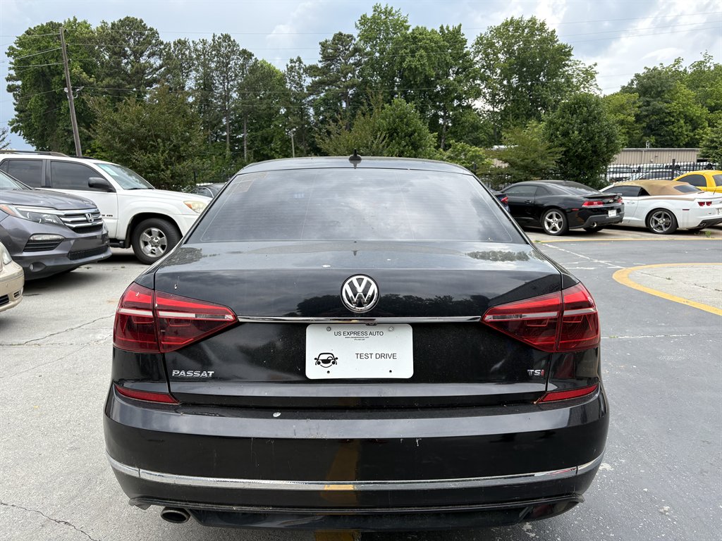 2017 Volkswagen Passat - $7,995