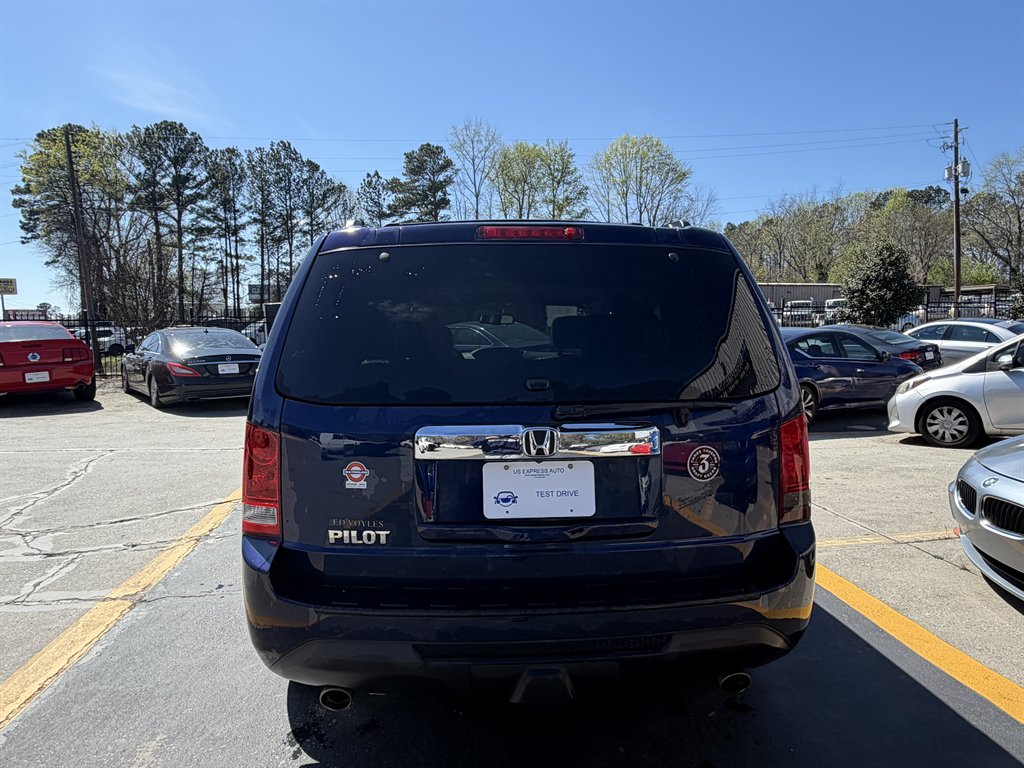 2014 Honda Pilot - $8,995