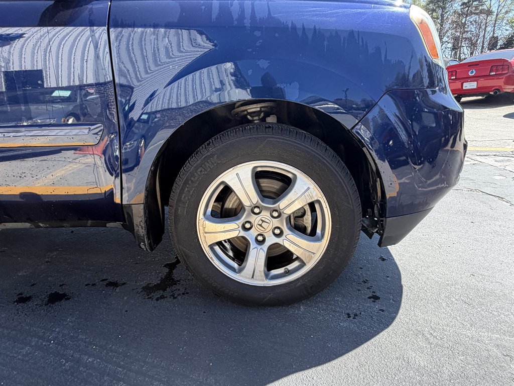 2014 Honda Pilot - $8,995