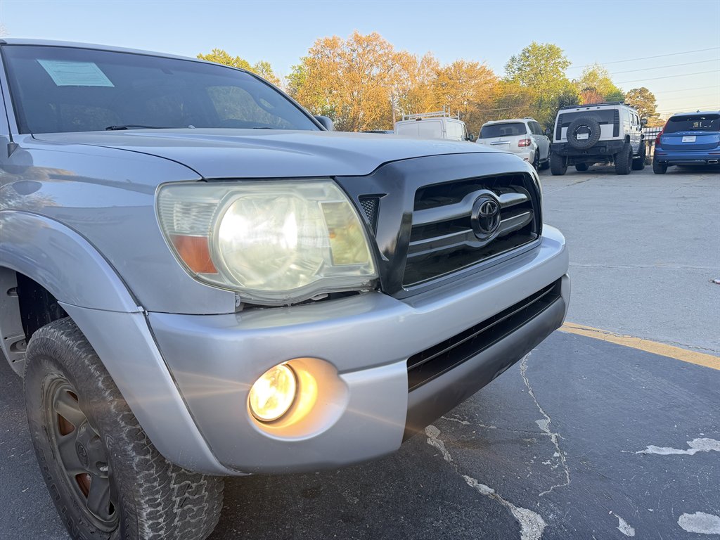2006 Toyota Tacoma - $13,995