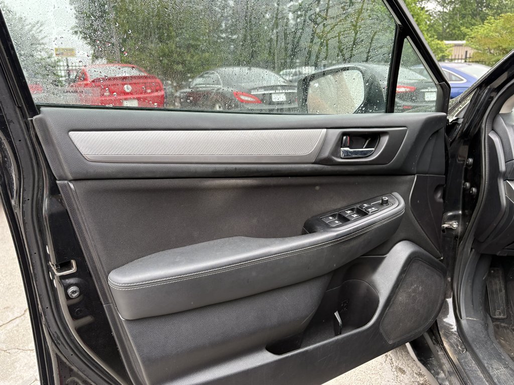 2017 Subaru Outback - $10,995
