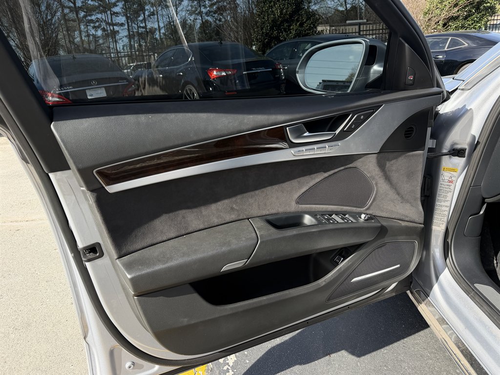 2015 Audi A8 - $8,995