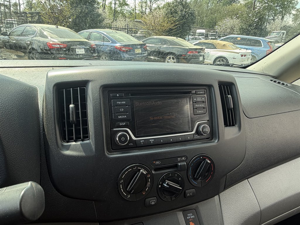 2018 Nissan NV200 - $9,995